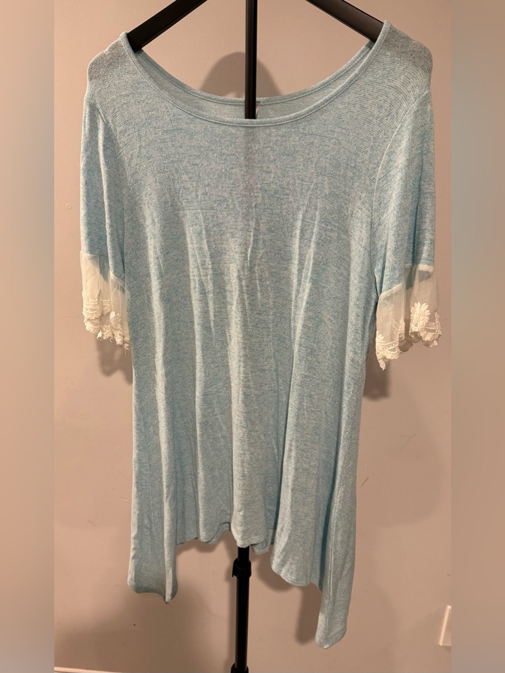 Light Blue Lace-Sleeve Women's Tunic Top